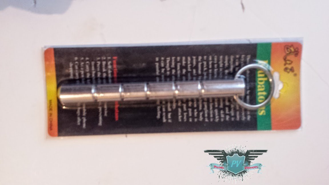 KUBOTAN LLAVERO COLOR PLATA