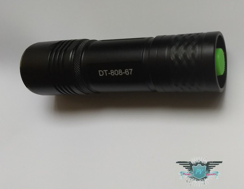 LINTERNA TACTICA 3000 LUMS MOD T6