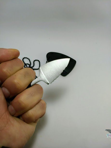 NAVAJA TACTICA COLLAR MEDIANA